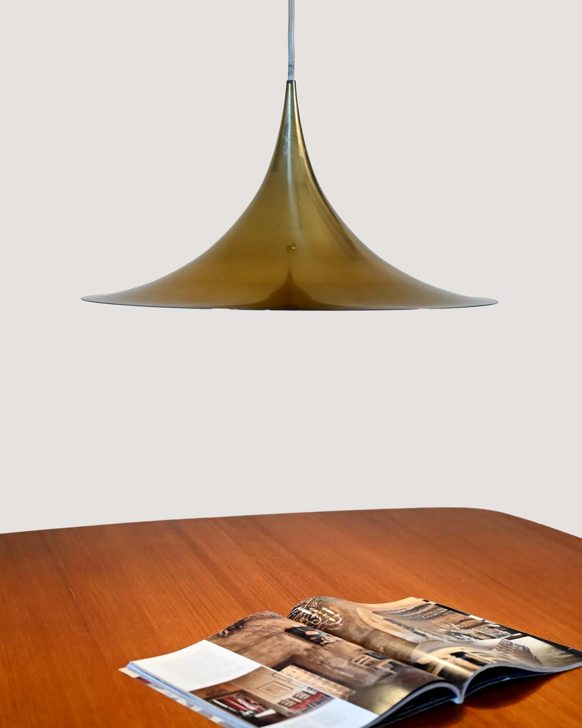 Lampada a sospensione in ottone attribuita a Claus Bonderup & Torsten Thorup
