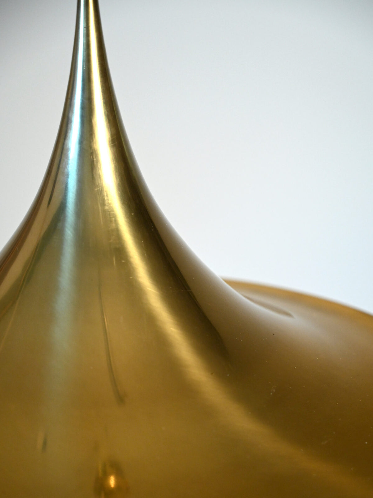 Lampada a sospensione in ottone attribuita a Claus Bonderup & Torsten Thorup 3