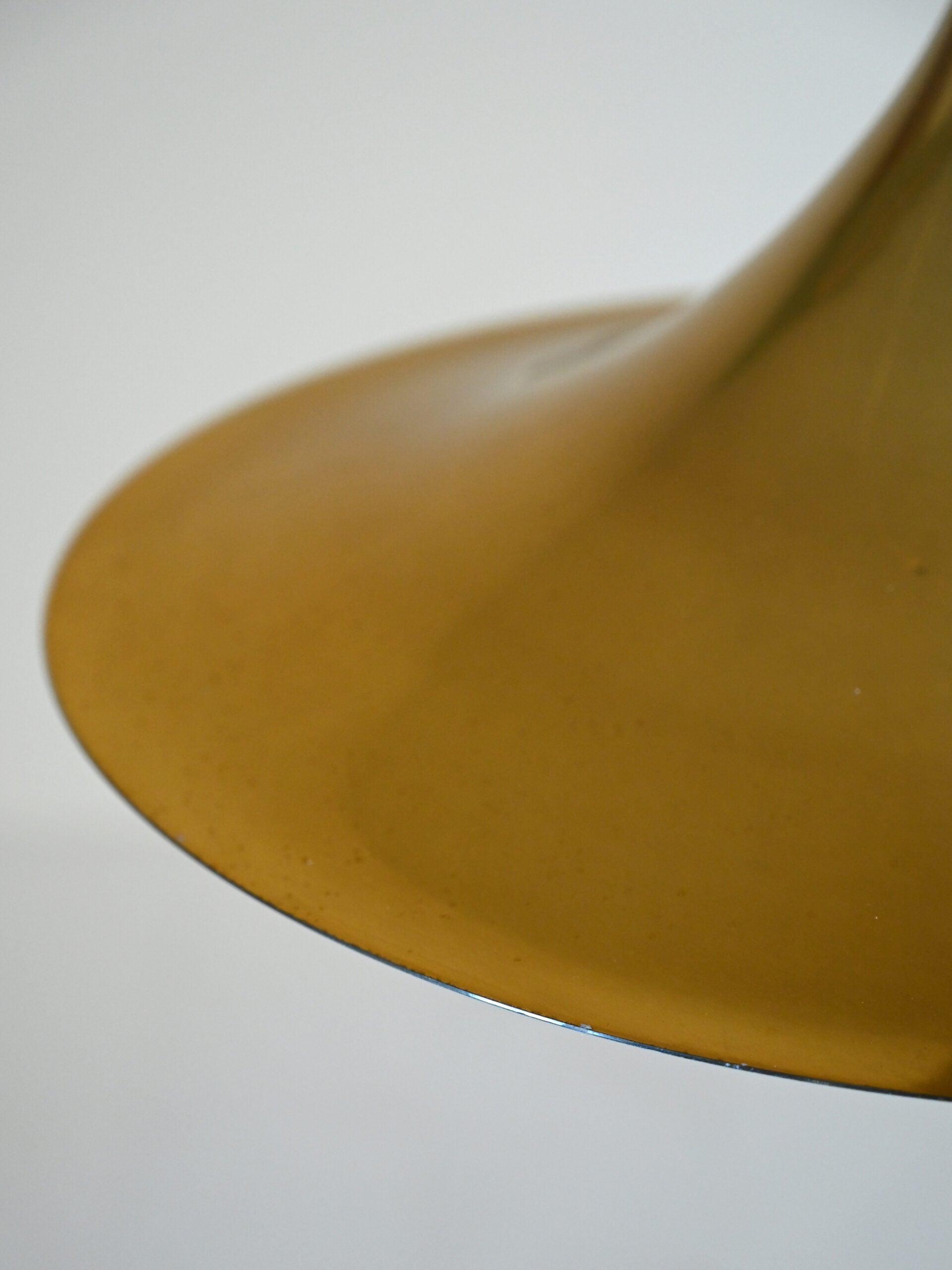 Lampada a sospensione in ottone attribuita a Claus Bonderup & Torsten Thorup 5